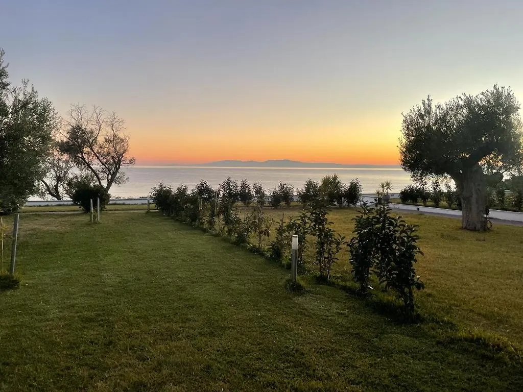Halkidiki Dioni Villas Seaside Mola Kalyva 0*,